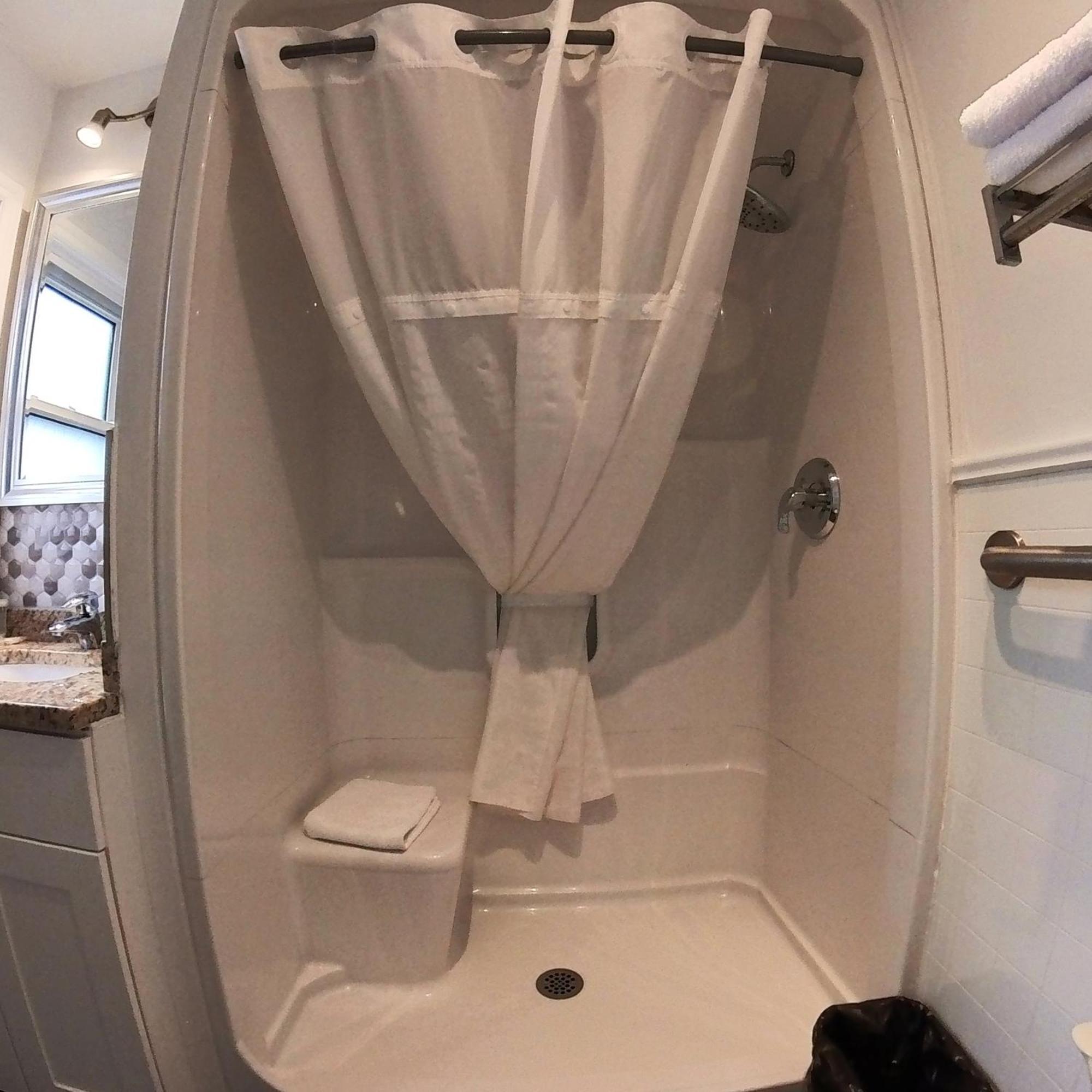 Moonlight Inn And Suites Sudbury Ngoại thất bức ảnh